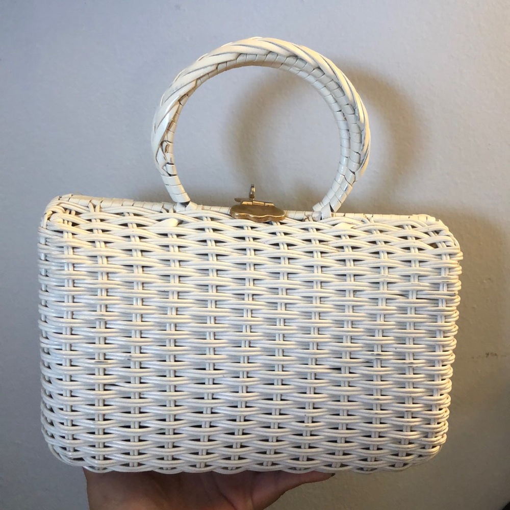 White vintage bag